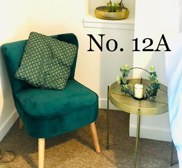Flat 12A - Central, Modern, Bright Apartment With Free Wifi Oban Exteriér fotografie