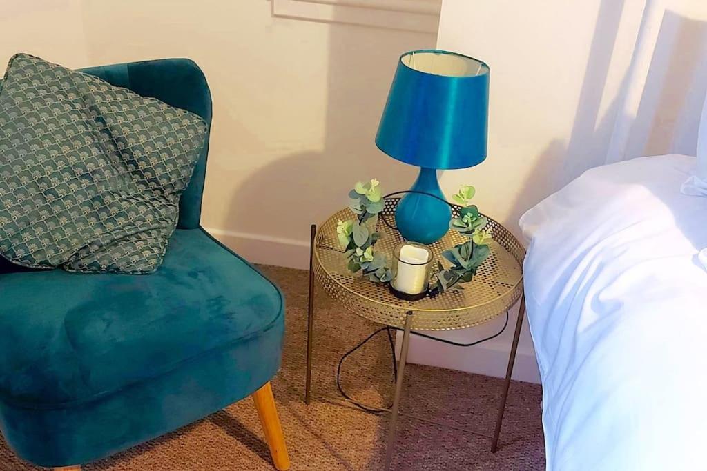 Flat 12A - Central, Modern, Bright Apartment With Free Wifi Oban Exteriér fotografie