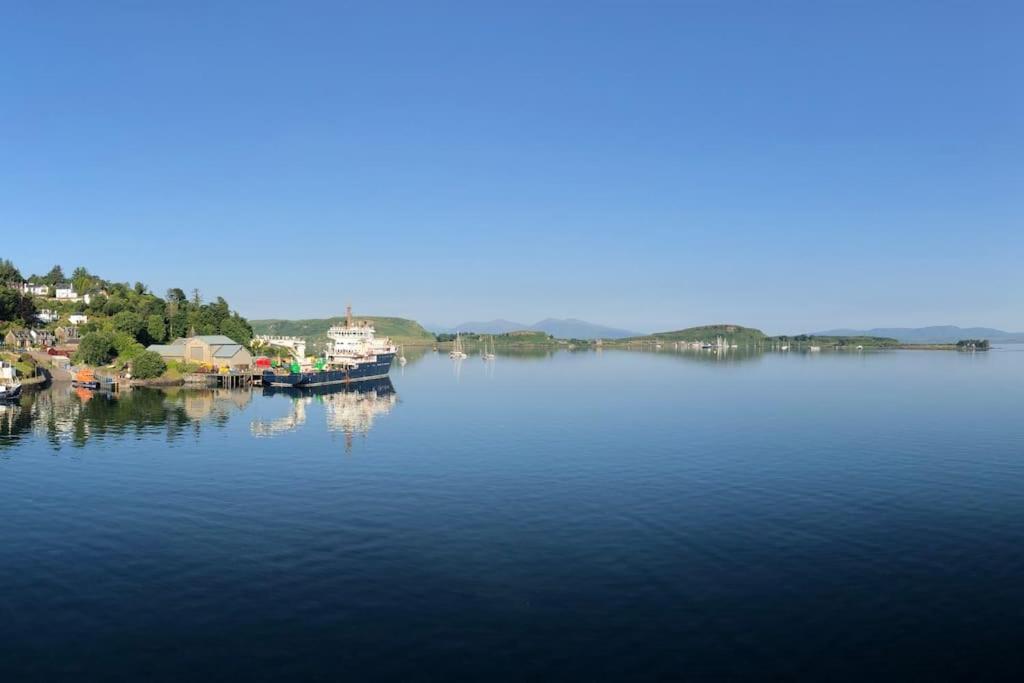 Flat 12A - Central, Modern, Bright Apartment With Free Wifi Oban Exteriér fotografie